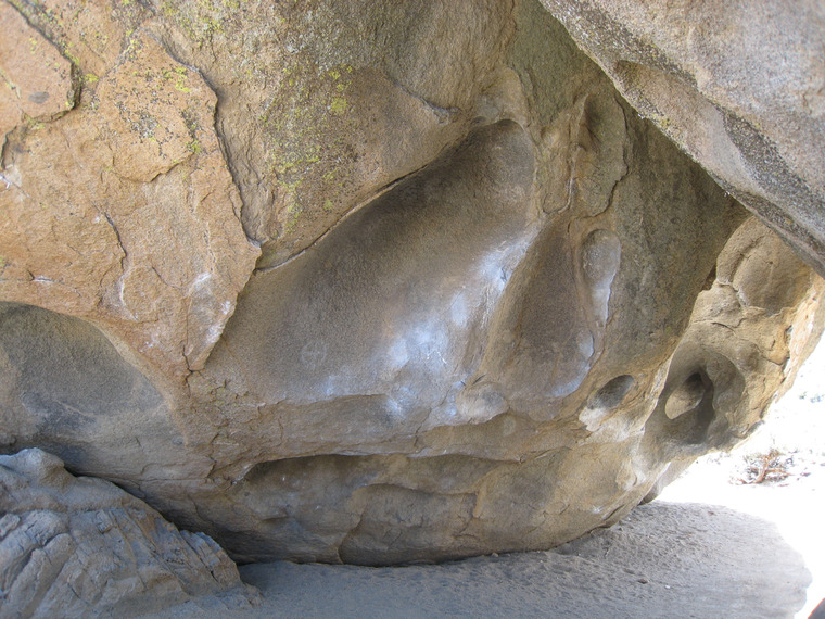 Soul Slinger & Cave Boulders