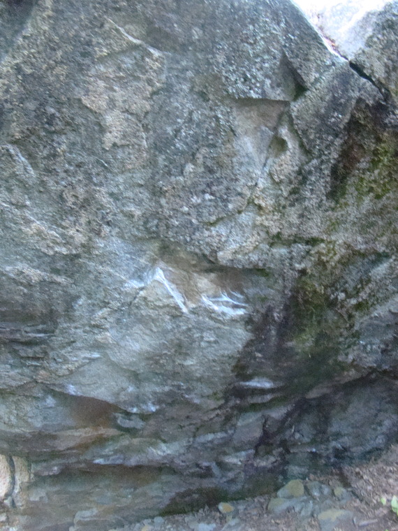 Straightaway Boulders