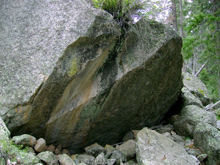 Unknown Boulder
