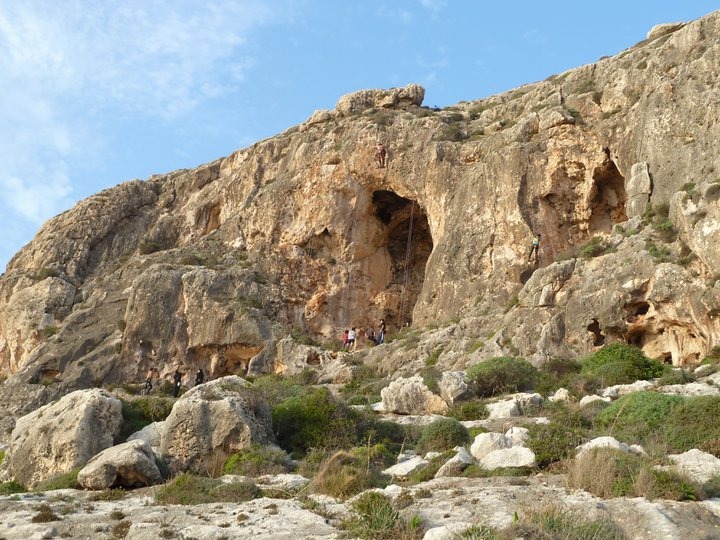 Twin Caves area