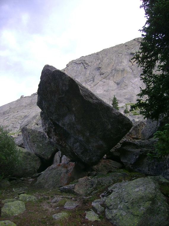 Sidewinder Boulder