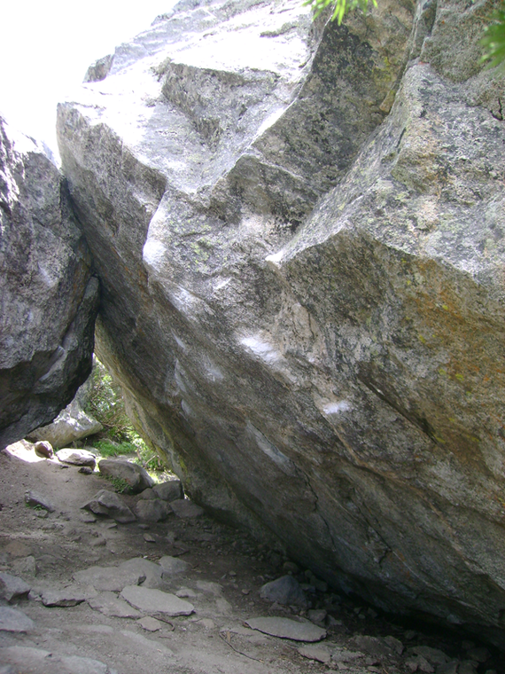 Bierstadt Boulder