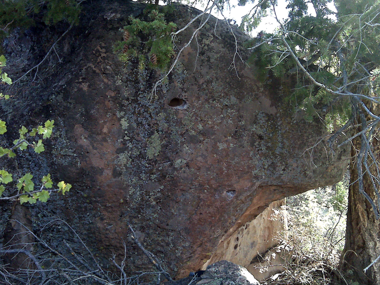 Hidden Lowball Boulder