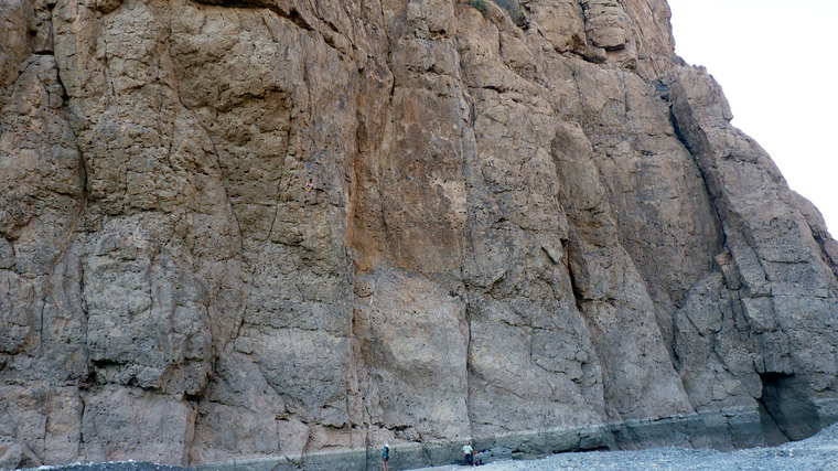 Vulture Rock (Lower Canyon)