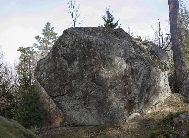 Stenen på ön