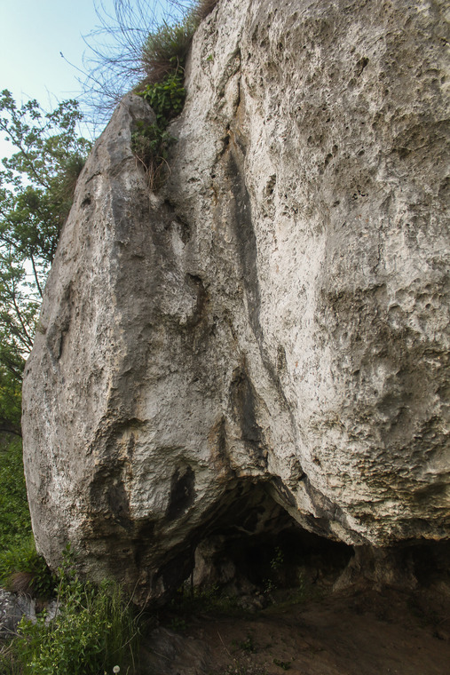 Cave Golaska