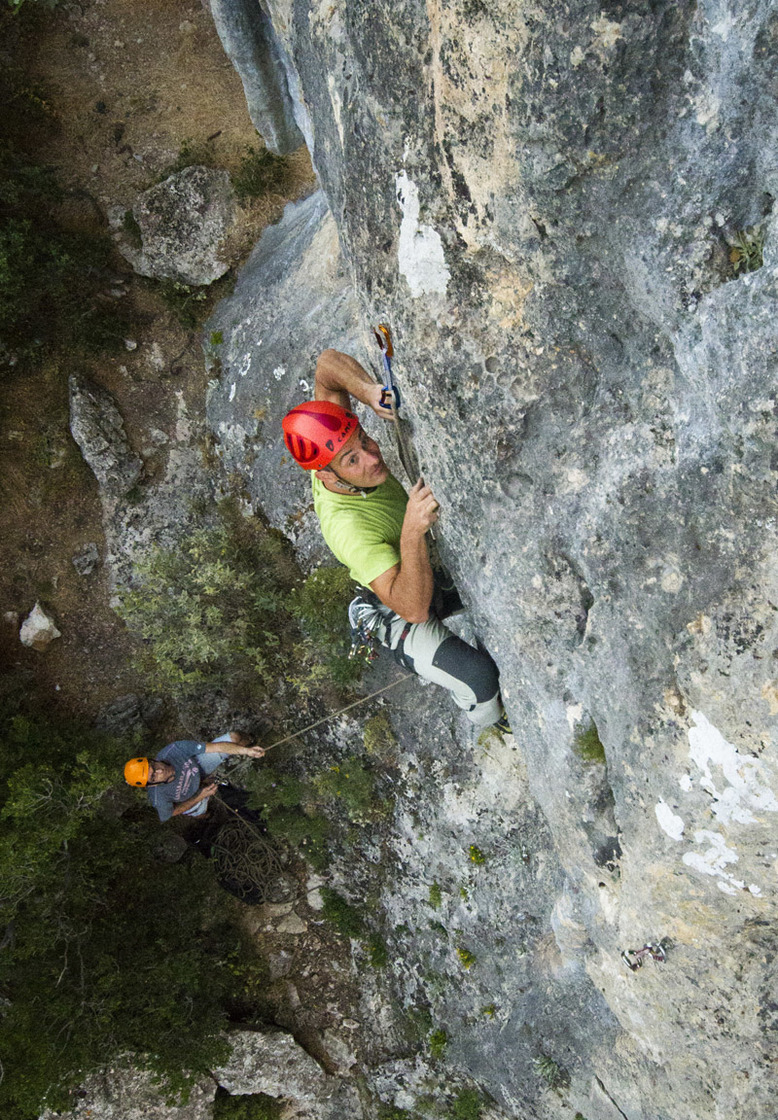 Climbing in Athens Full Info and Topos