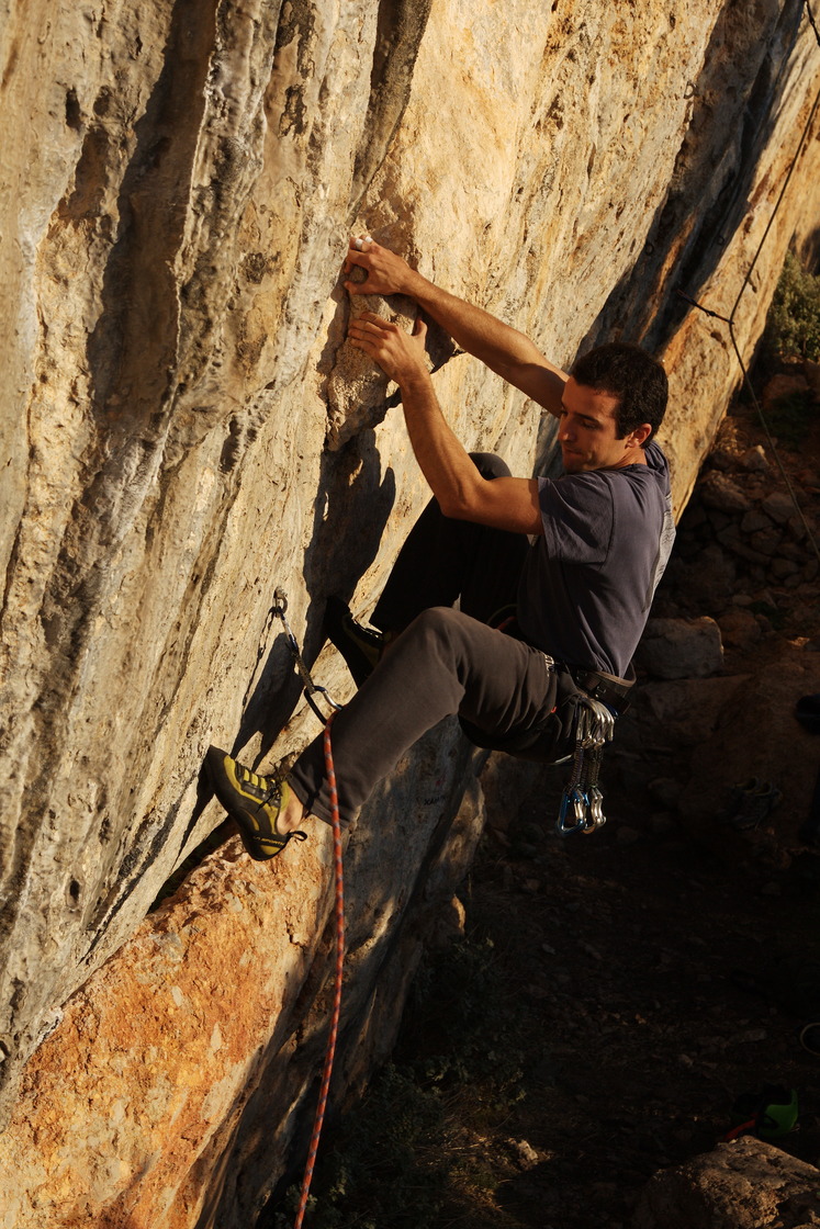 Climbing in Athens Full Info and Topos