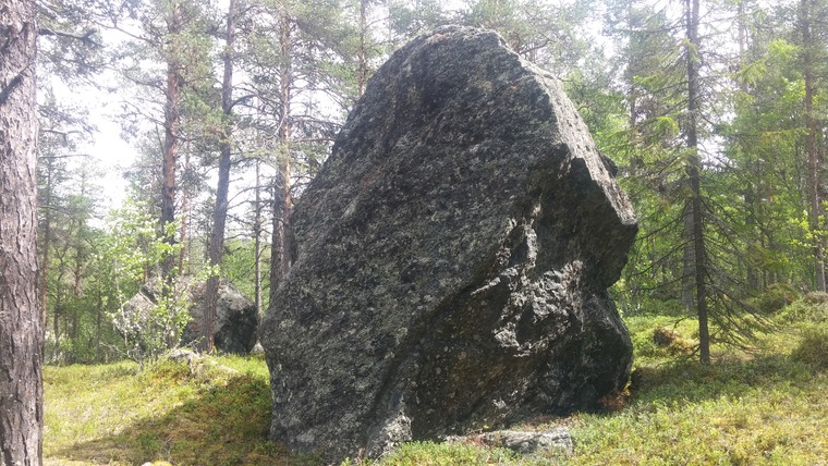 Boulder I