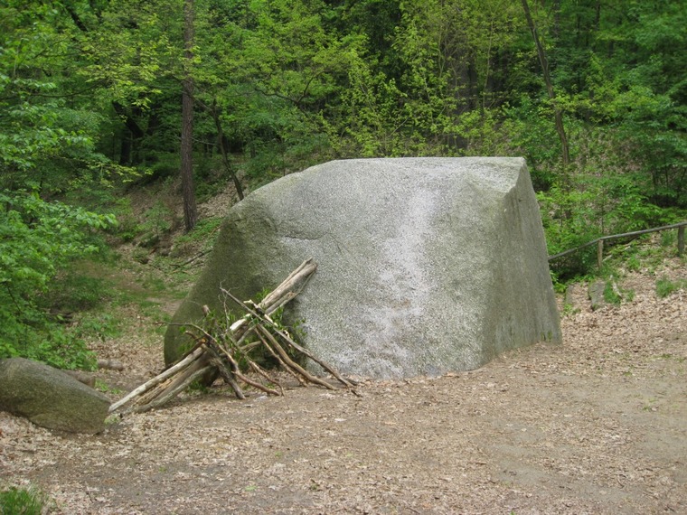 Großer Stein