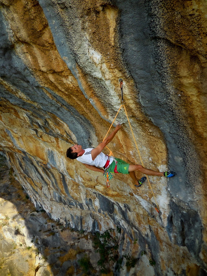 Climbing Guidebook of Montenegro with Destination Info