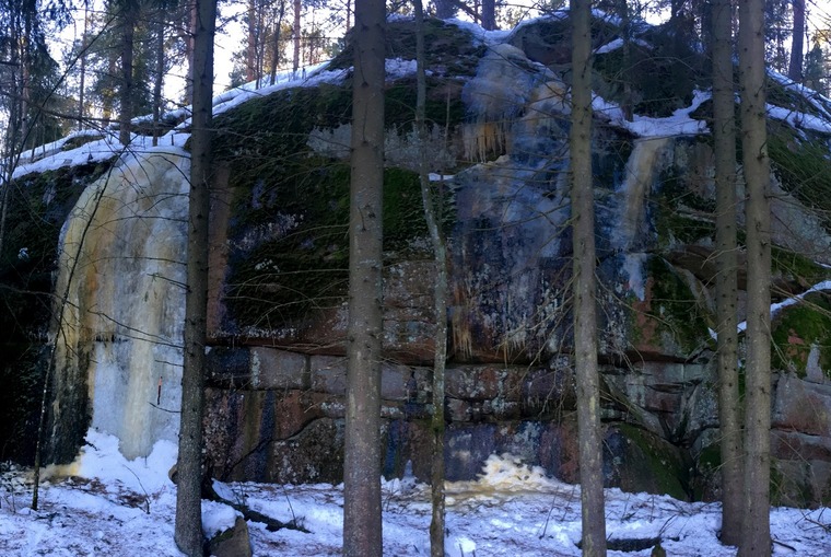 Winter crag