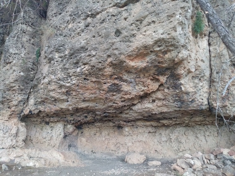 La Cueva Almanseña
