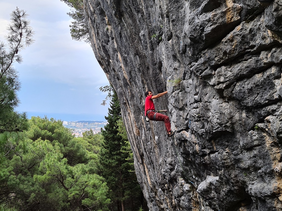 Sport Climbing in Split, Croatia Guidebook and full info