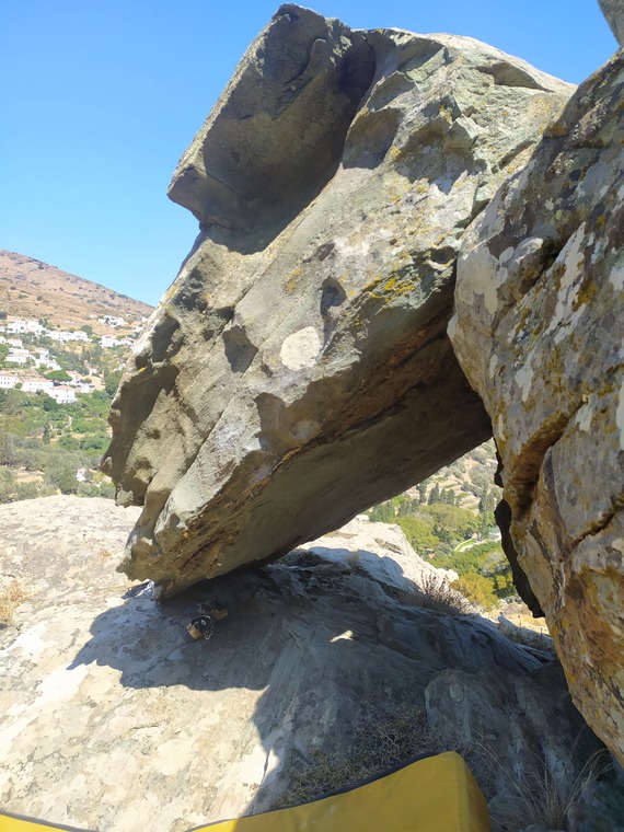 Upper boulders