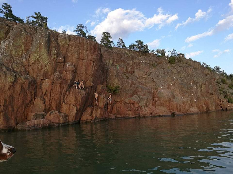 Jumping cliffs