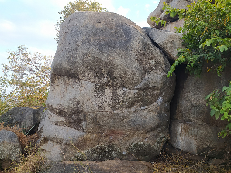 Summit boulder 