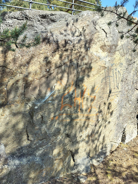 Vaikea boulder (ei heikoille)